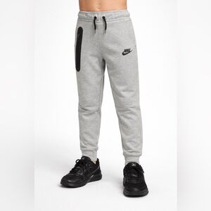 Nike Tech Fleece Joggers Boys Medium Gray Black Zip Pocket